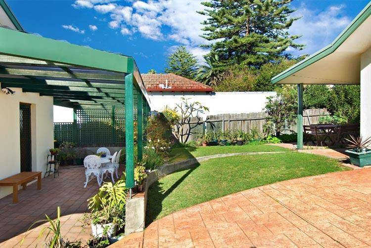 Real Estate Pre-Sale Garden Presentation, Lawns Care, Hedging, Mulching, Pressure Washing Wollongong Illawarra